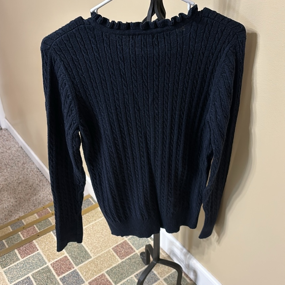Women’s s eddie Bauer navy cardigan sweater - Picture 3 of 4